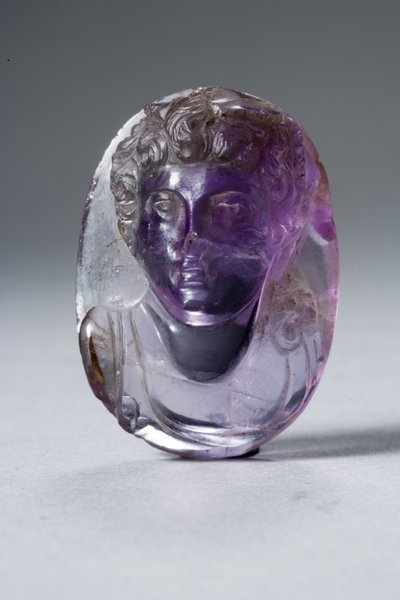 Camafeo, siglo I-II d.C. (amatista) de Roman